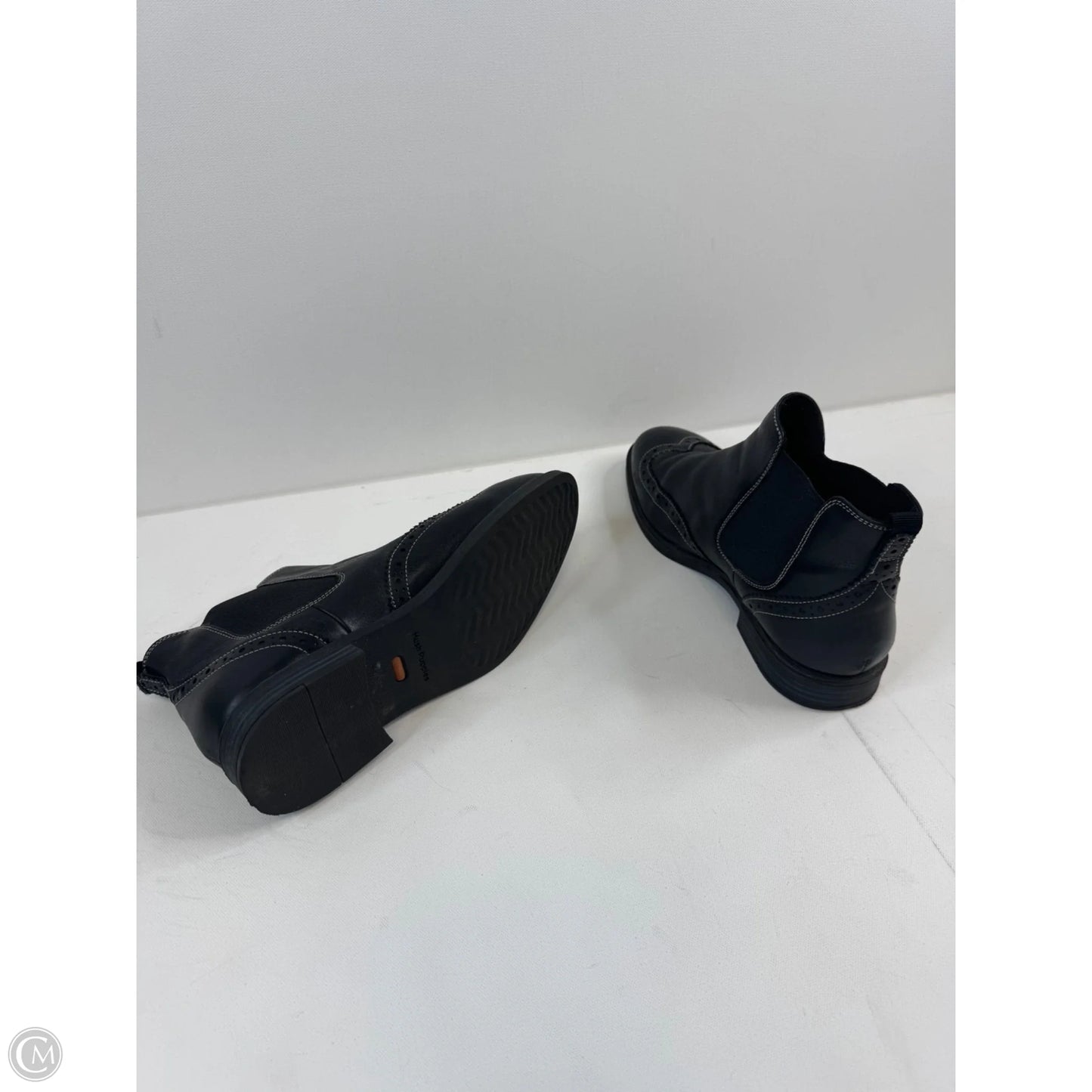 Boots Ankle Flats By Hush Puppies In Black, Size: 9.5