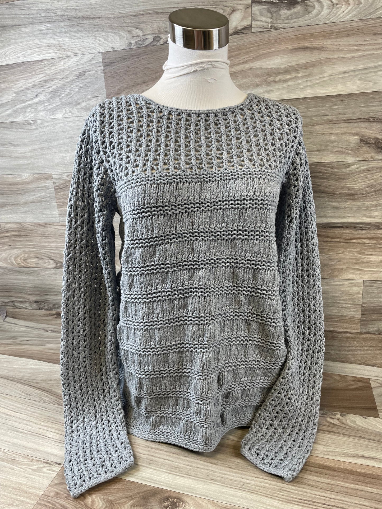 Sweater By Cme In Grey, Size: M