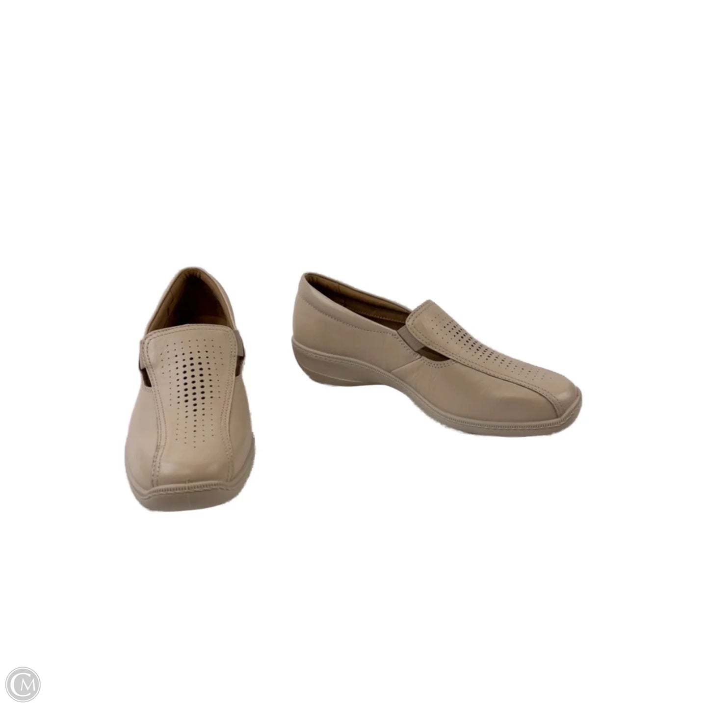 Shoes Flats By Clothes Mentor In Ivory, Size: 7
