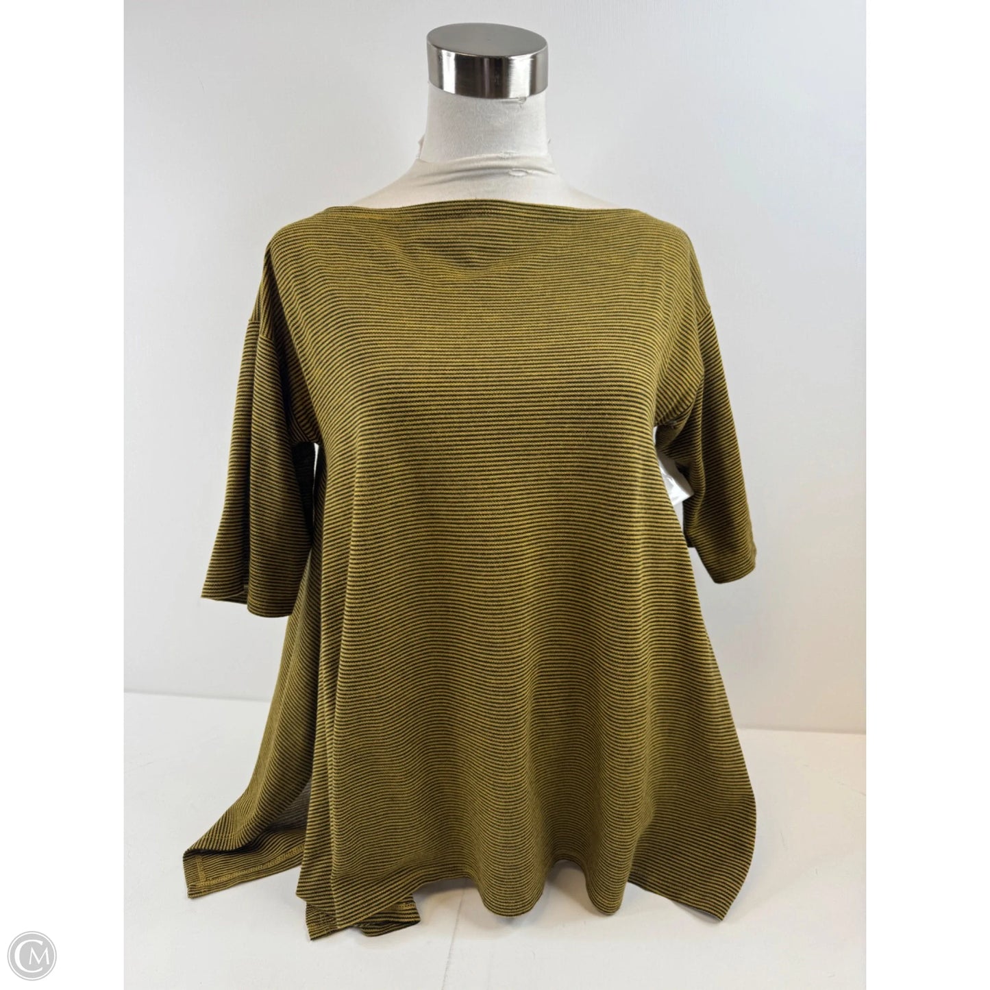 Top Short Sleeve By Clothes Mentor In Black & Green, Size: M
