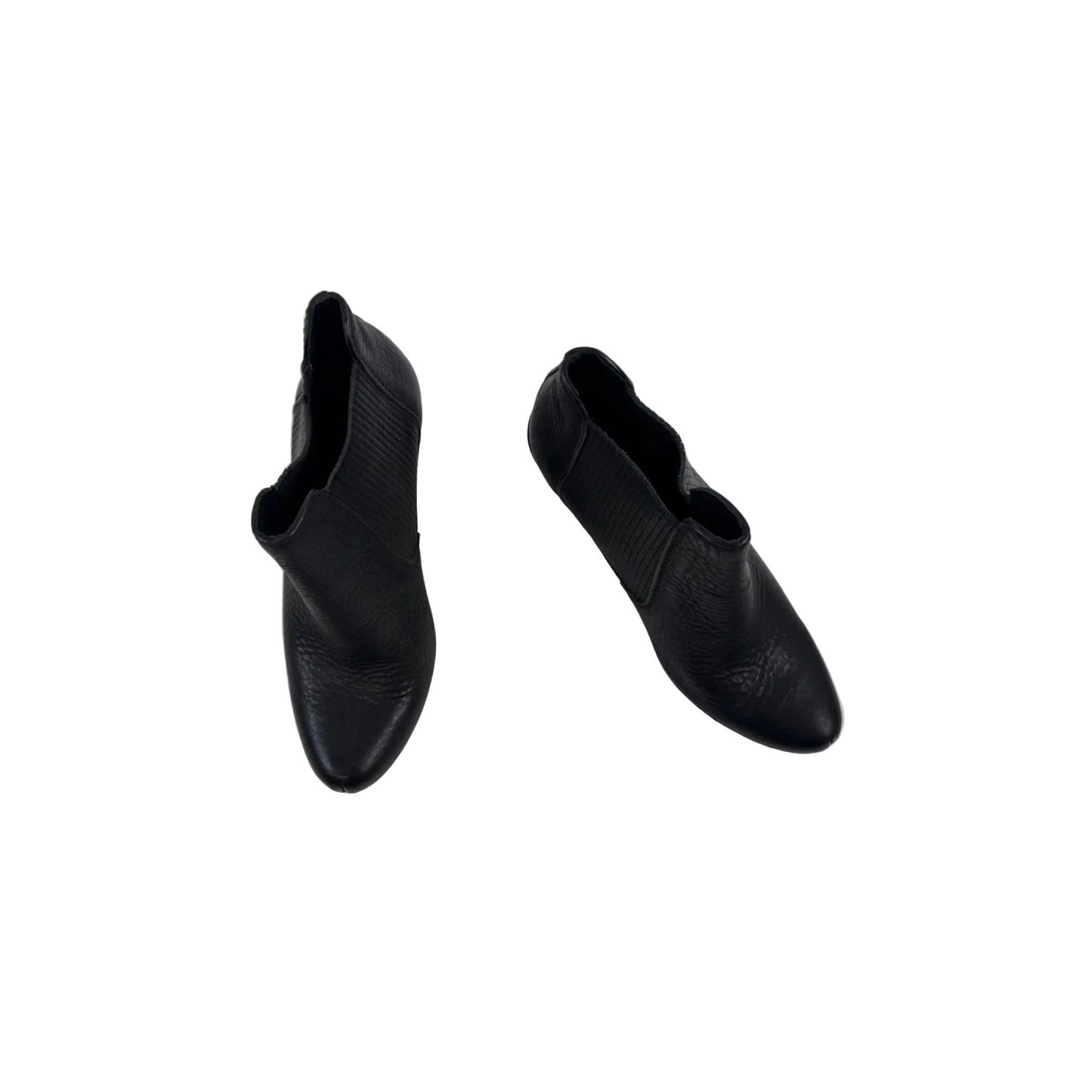 Boots Ankle Heels By Clothes Mentor In Black, Size: 7.5