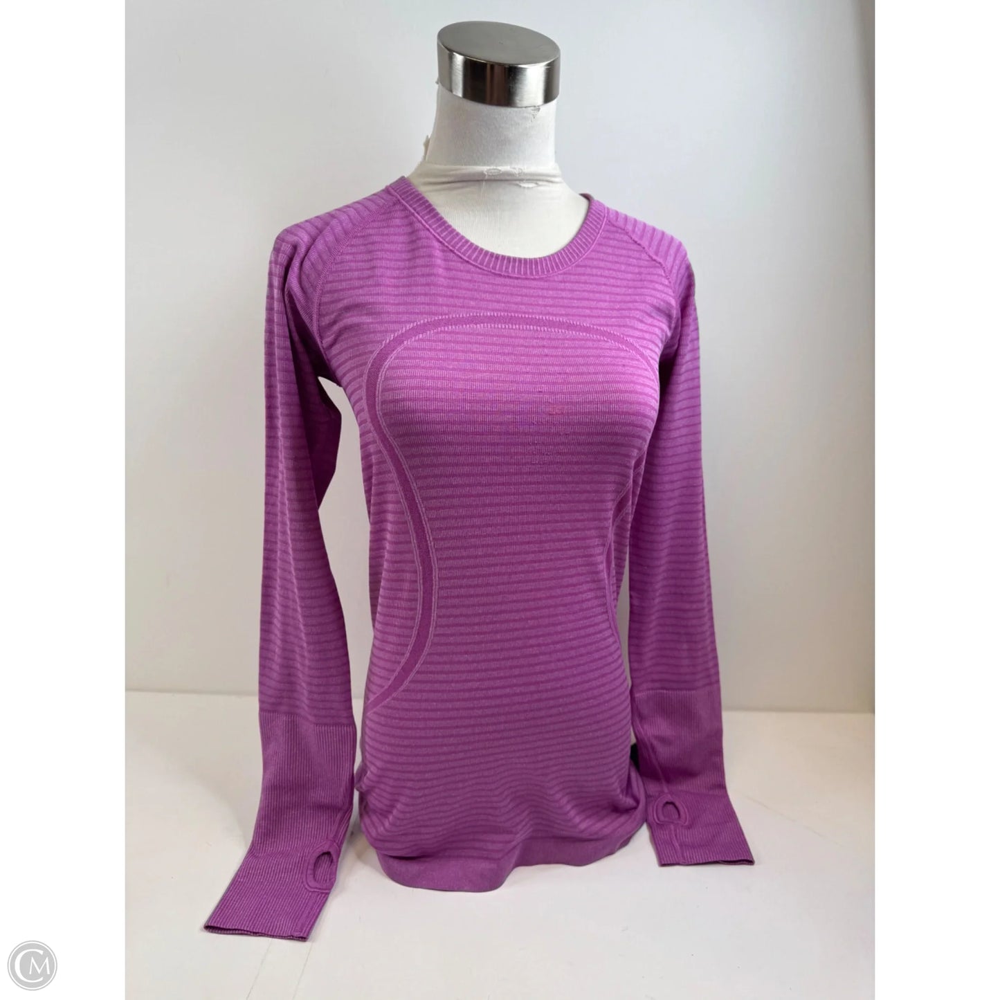 Athletic Top Long Sleeve Crewneck By Lululemon In Purple, Size: 6