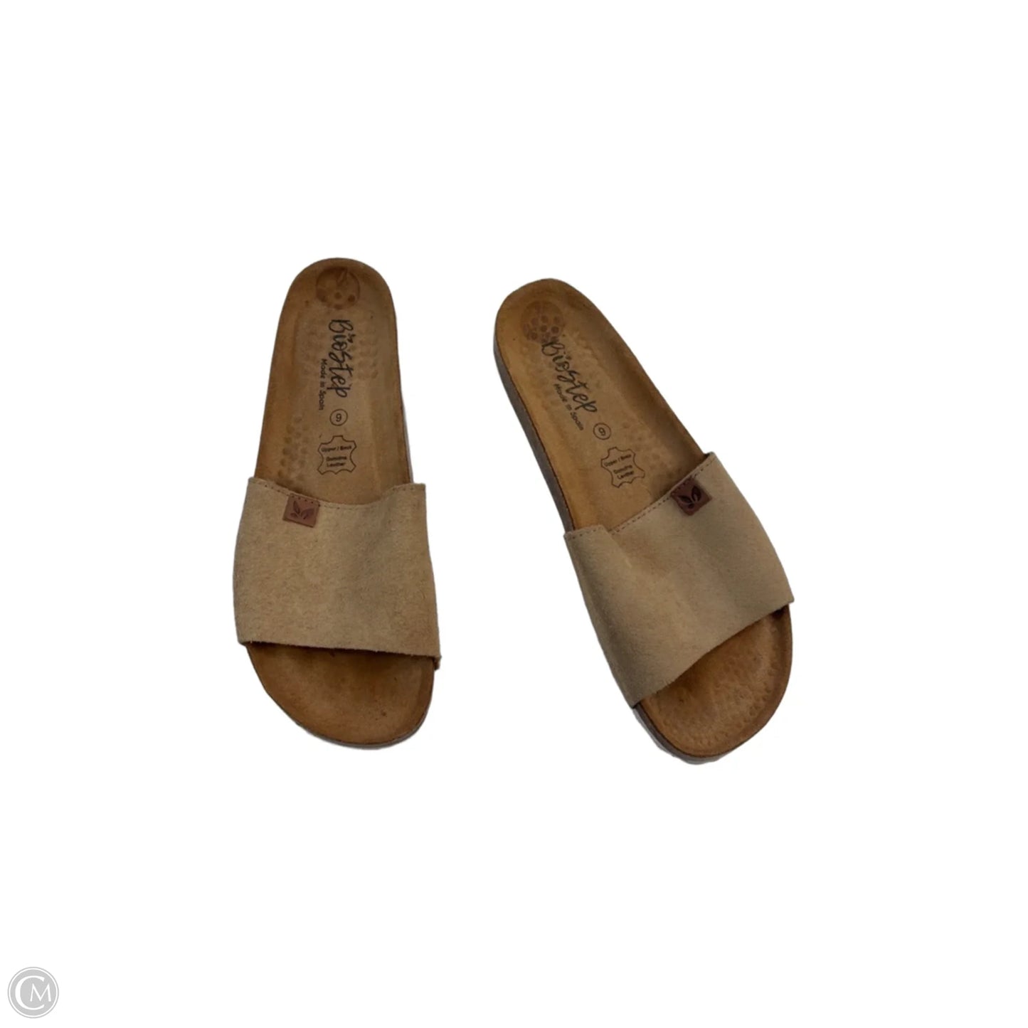 Sandals Flats By Clothes Mentor In Beige, Size: 9