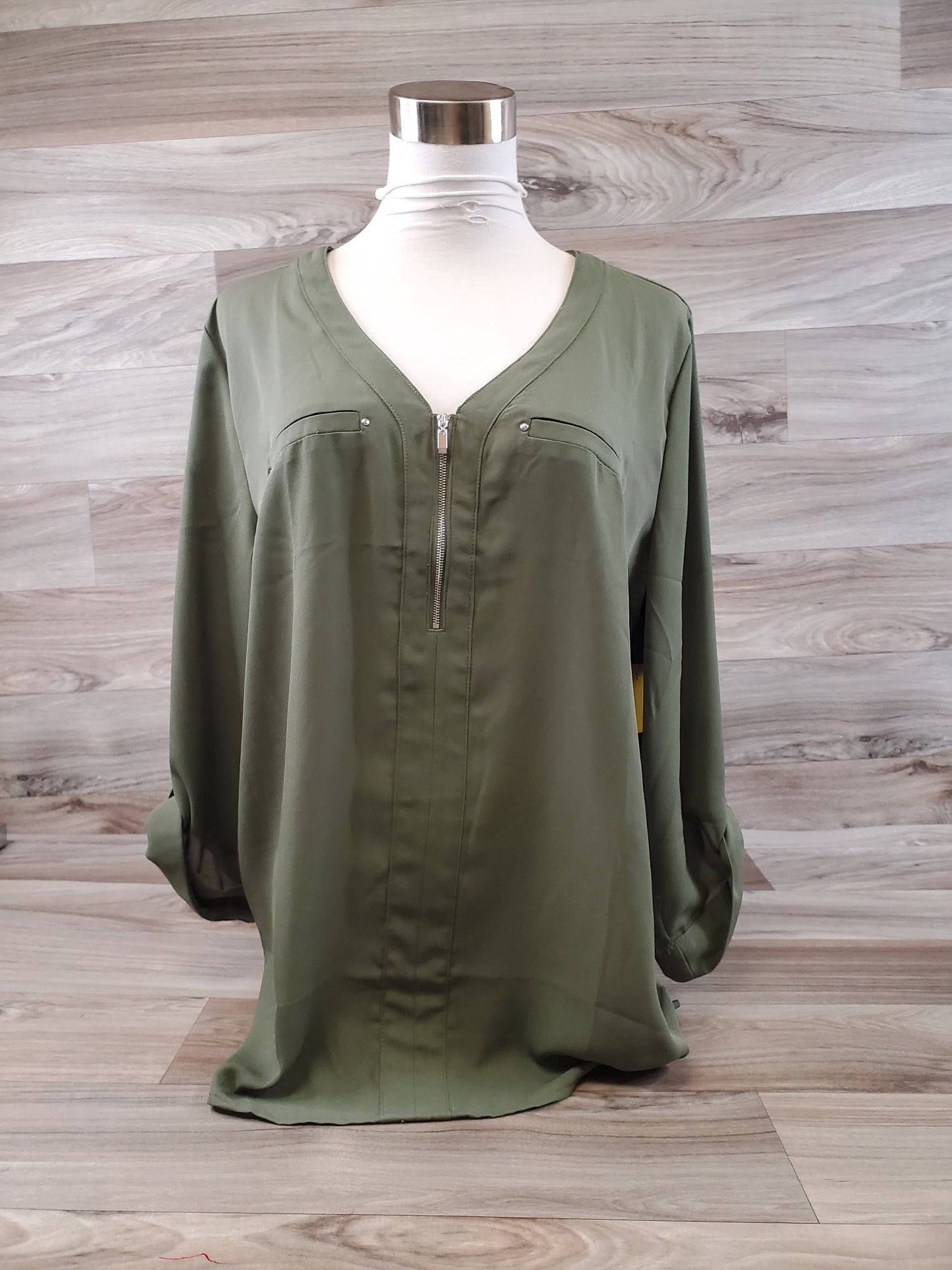 Top 3/4 Sleeve By Fortune & Ivy In Green, Size: Xl