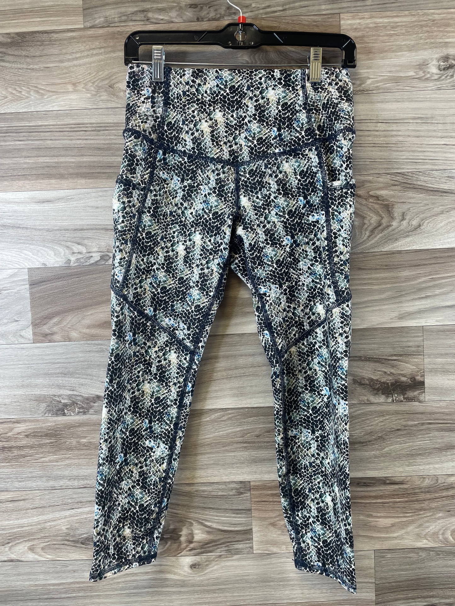 Athletic Capris By Evolution In Snakeskin Print, Size: M