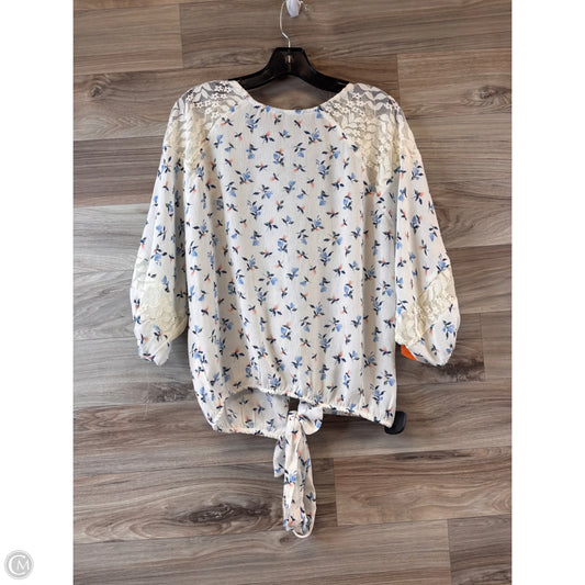 Top Short Sleeve By Clothes Mentor In Blue & White, Size: S
