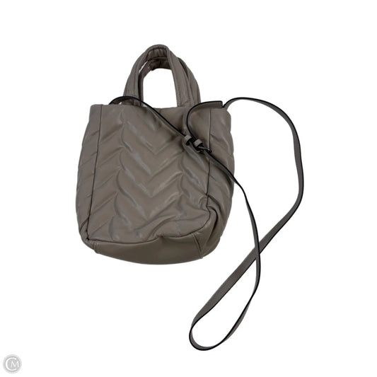 Crossbody By Simply Vera, Size: Medium