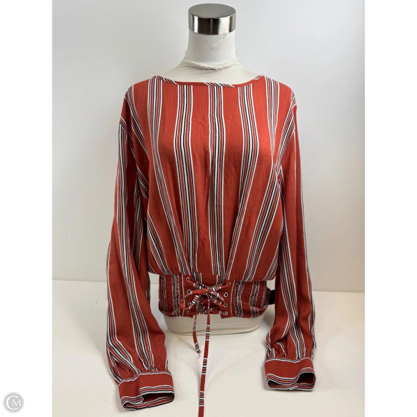 Top Long Sleeve Basic By Clothes Mentor In Black & Orange, Size: L