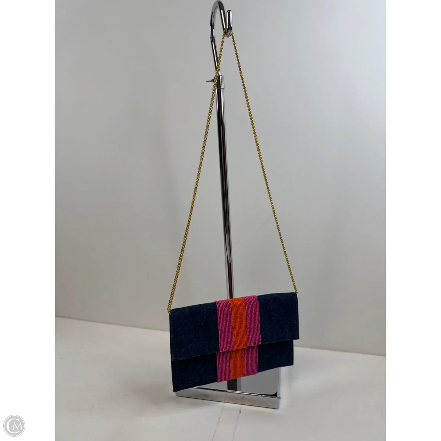 Clutch By Clothes Mentor, Size: Medium