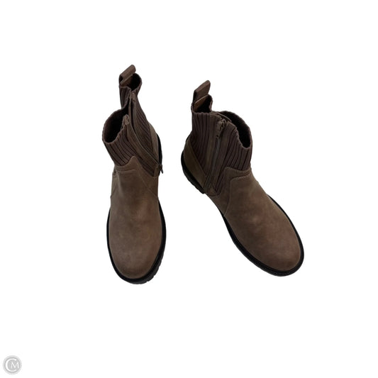 Boots Ankle Heels By Dolce Vita In Brown, Size: 8