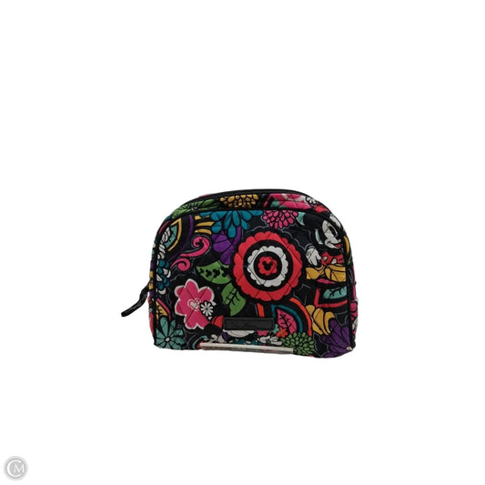 Makeup Bag By Vera Bradley, Size: Medium