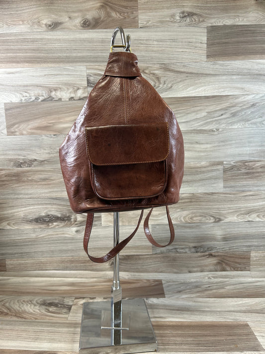 Backpack Clothes Mentor, Size Medium