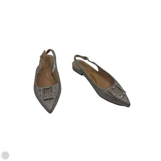 Shoes Flats By Madden Girl In Black & Silver, Size: 9.5