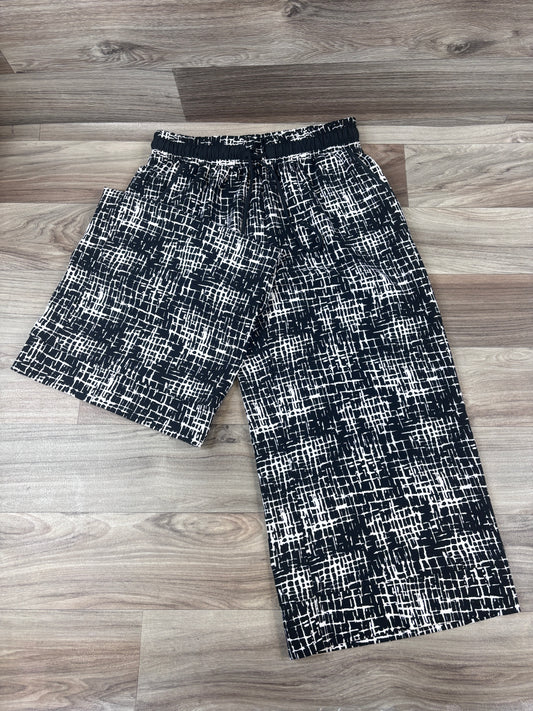 Capris By Ny Collection  Size: 4
