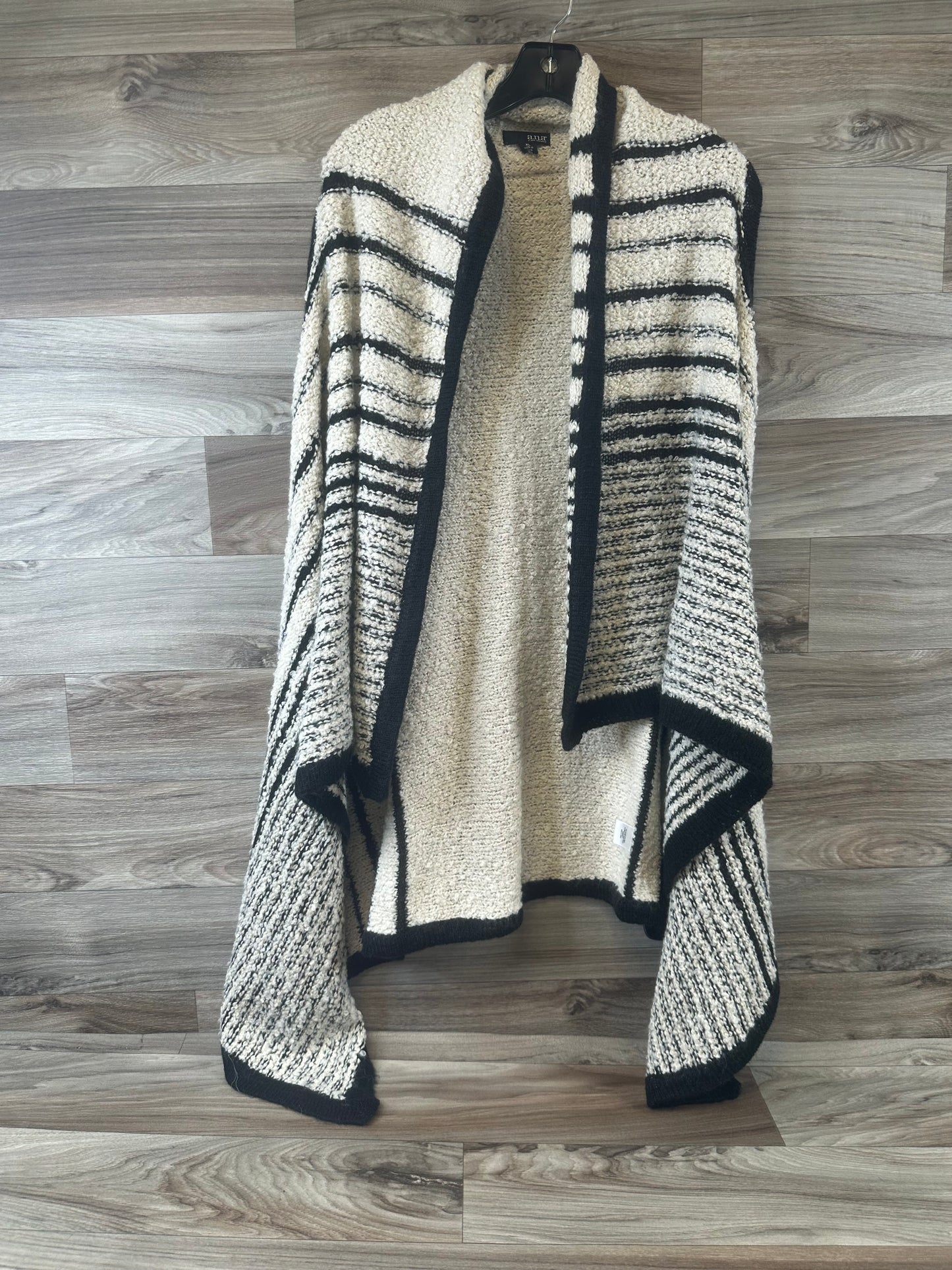 Vest Sweater By Ana In Black & Cream, Size: Xl