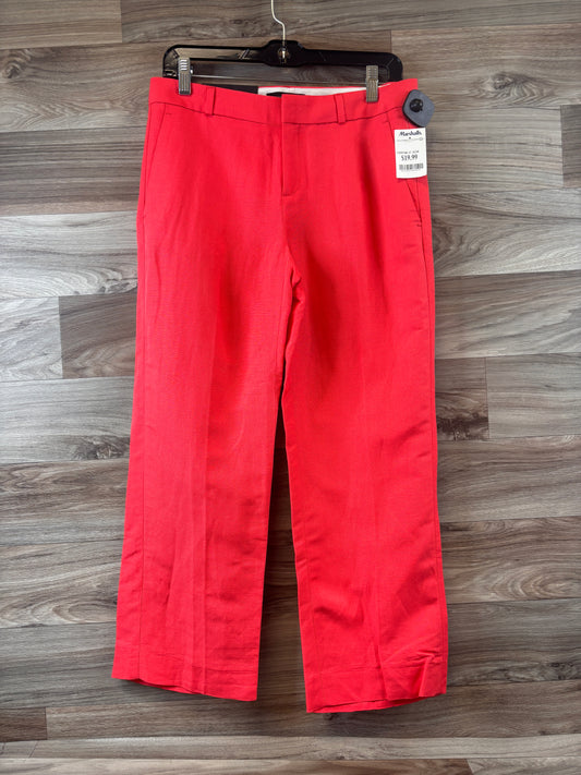 Pants Cropped By Banana Republic In Coral, Size: 4