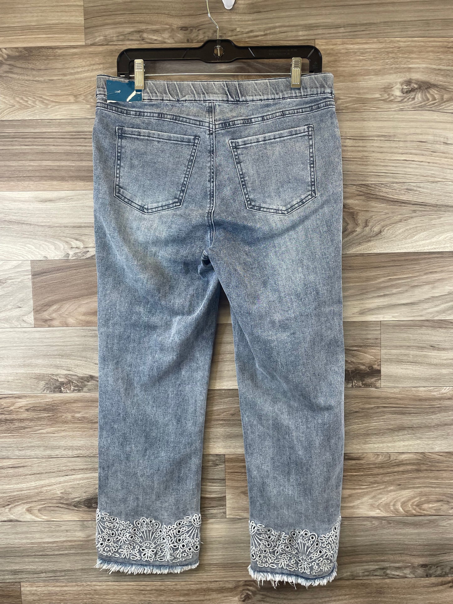 Jeans Boot Cut By Clothes Mentor In Blue Denim, Size: 10