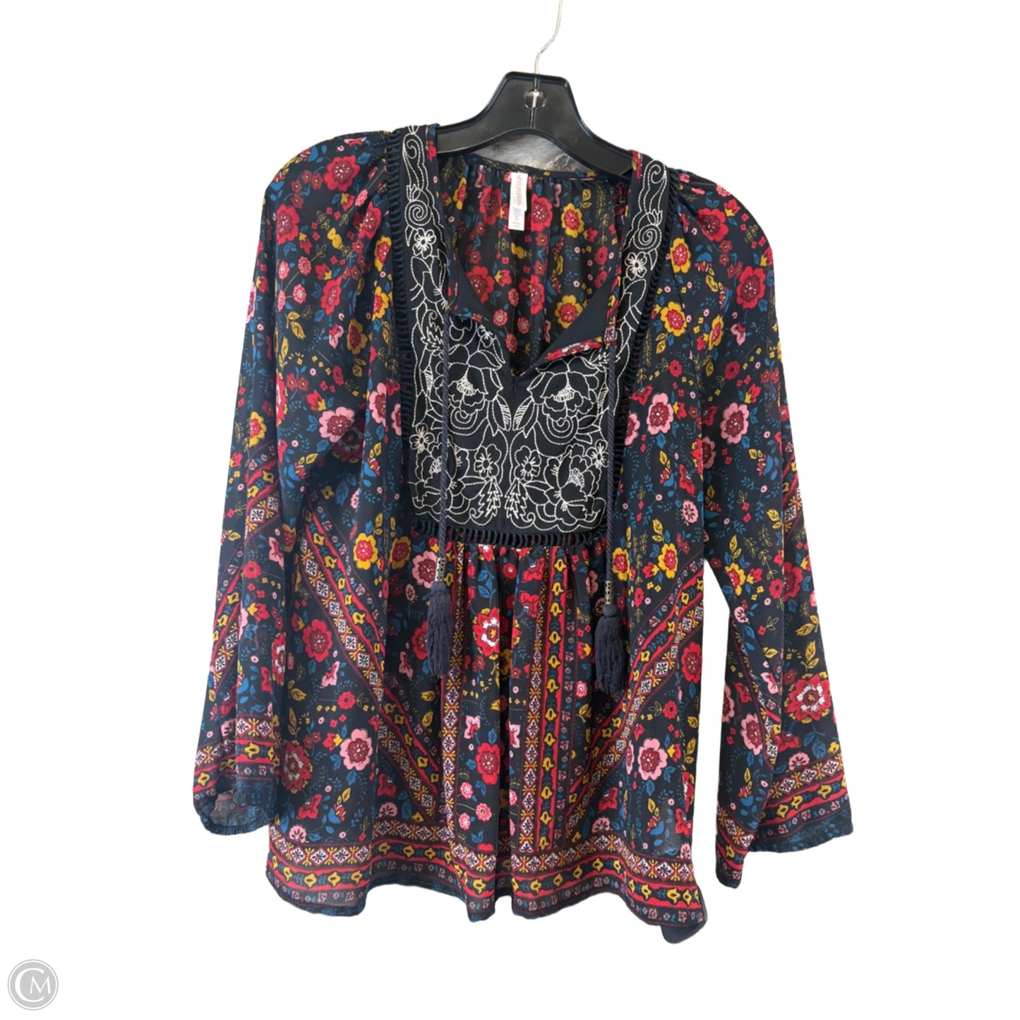 Top Long Sleeve By Xhilaration In Black & Red, Size: S