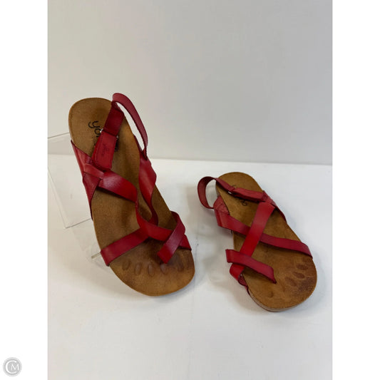 Sandals Flats By Clothes Mentor In Red, Size: 7