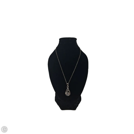 Necklace Charm By Clothes Mentor