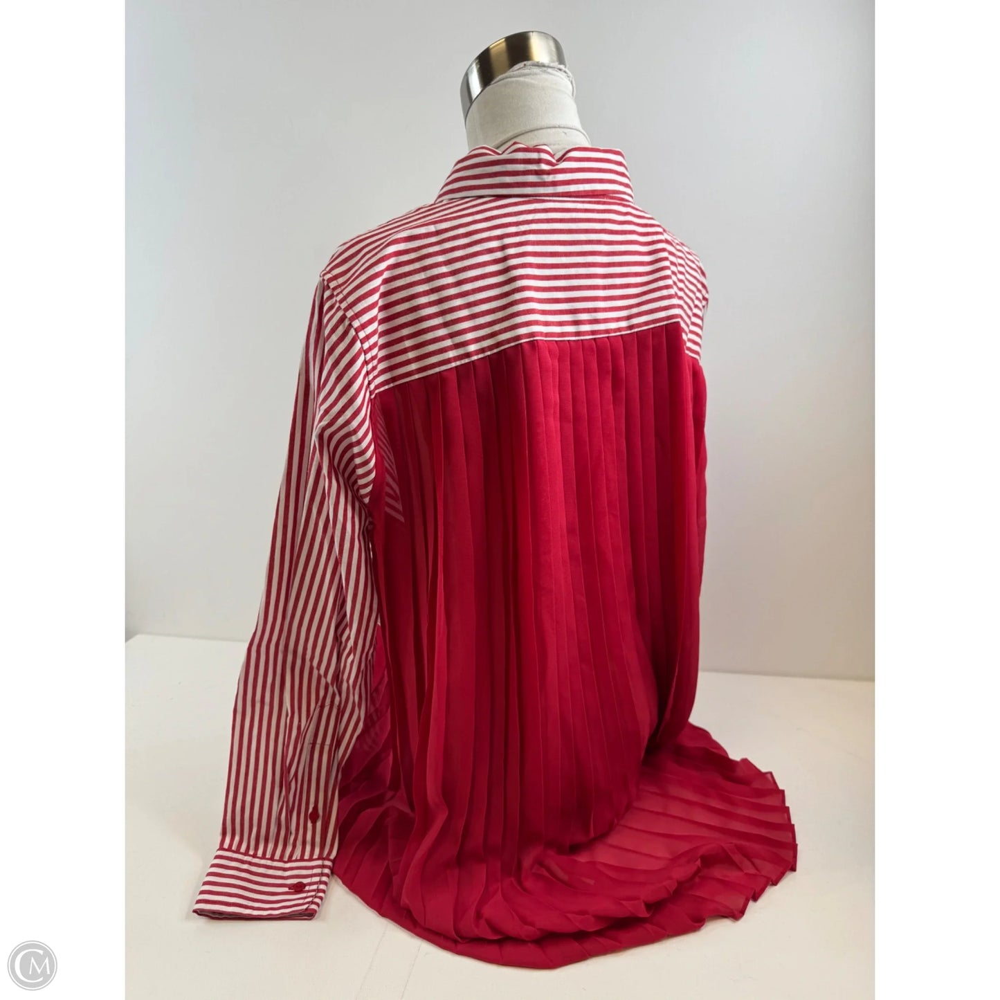 Top Long Sleeve By Laurie Felt In Red, Size: M