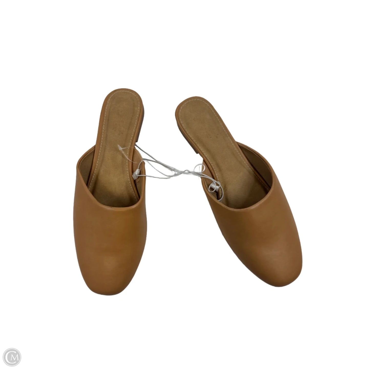 Shoes Flats By Universal Thread In Beige, Size: 8