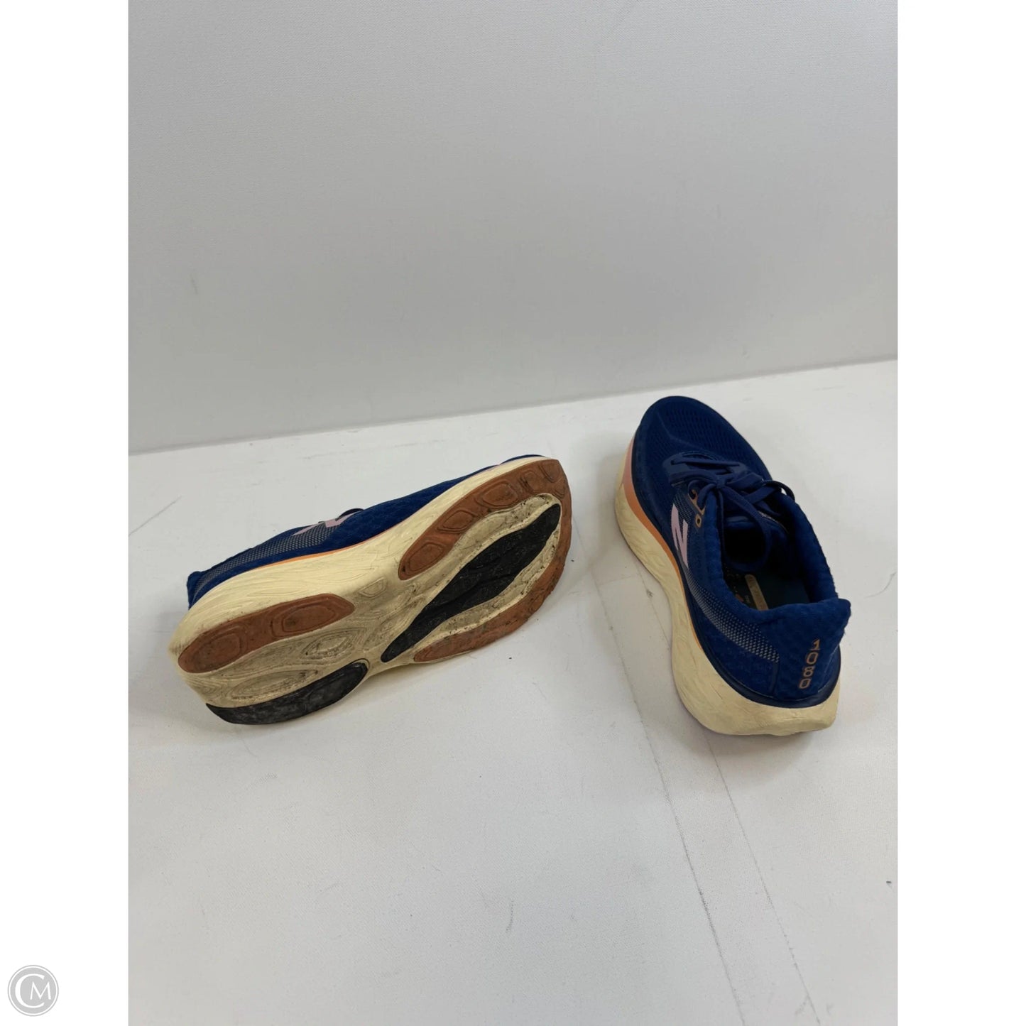 Shoes Athletic By Clothes Mentor In Blue & Grey, Size: 8.5