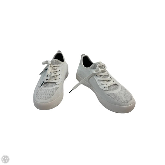 Shoes Athletic By Clothes Mentor In White, Size: 7