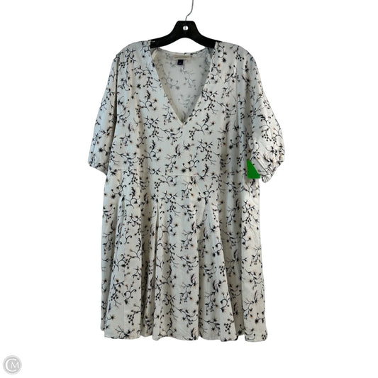 Dress Casual Short By Universal Thread In Black & White, Size: Xl
