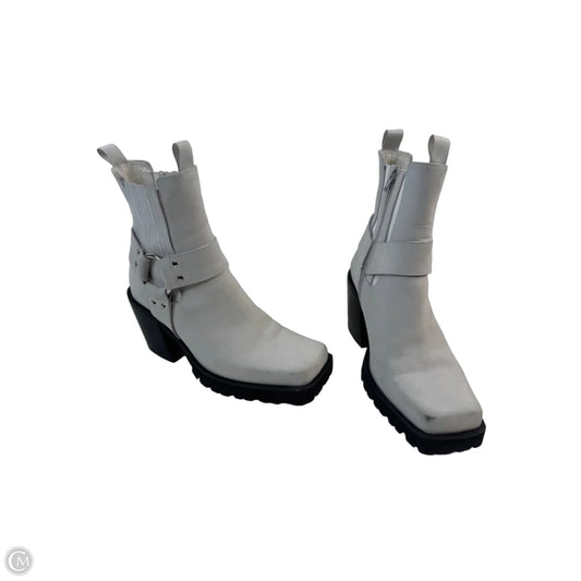 Boots Mid-calf Heels By Jeffrey Campbell In White, Size: 8