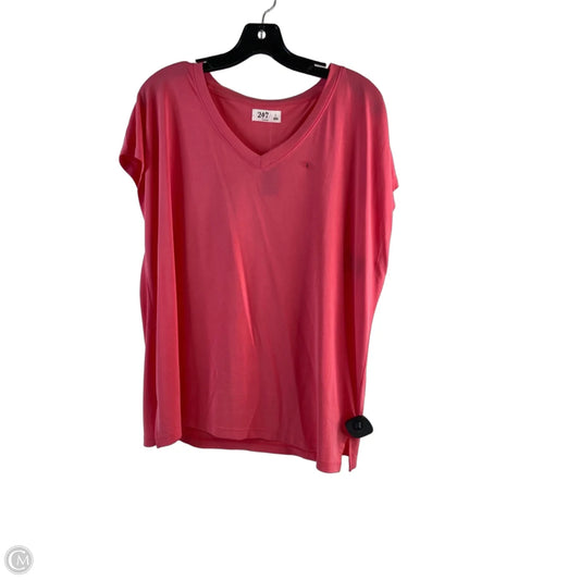 Top Short Sleeve By Maurices In Coral, Size: L