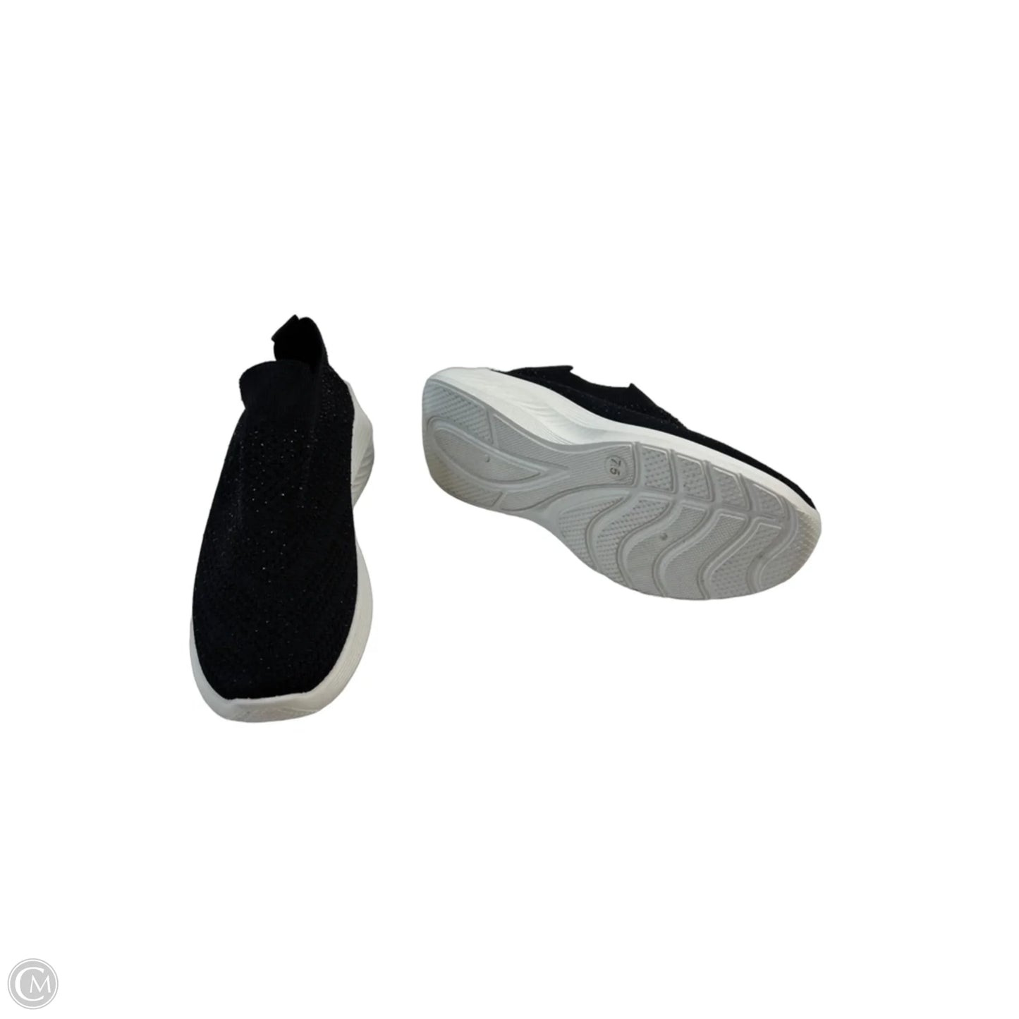 Shoes Sneakers By Clothes Mentor In Black & White, Size: 7.5