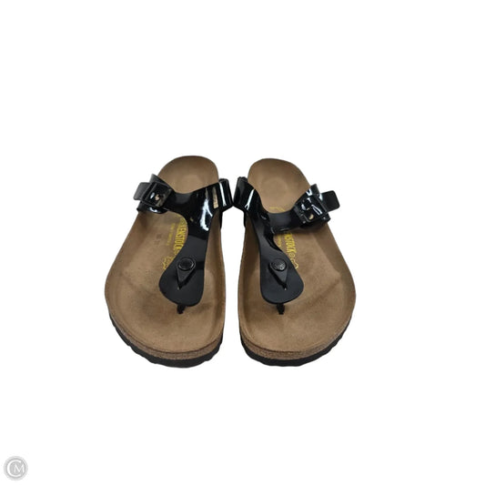 Sandals Flats By Birkenstock In Black & Tan, Size: 10
