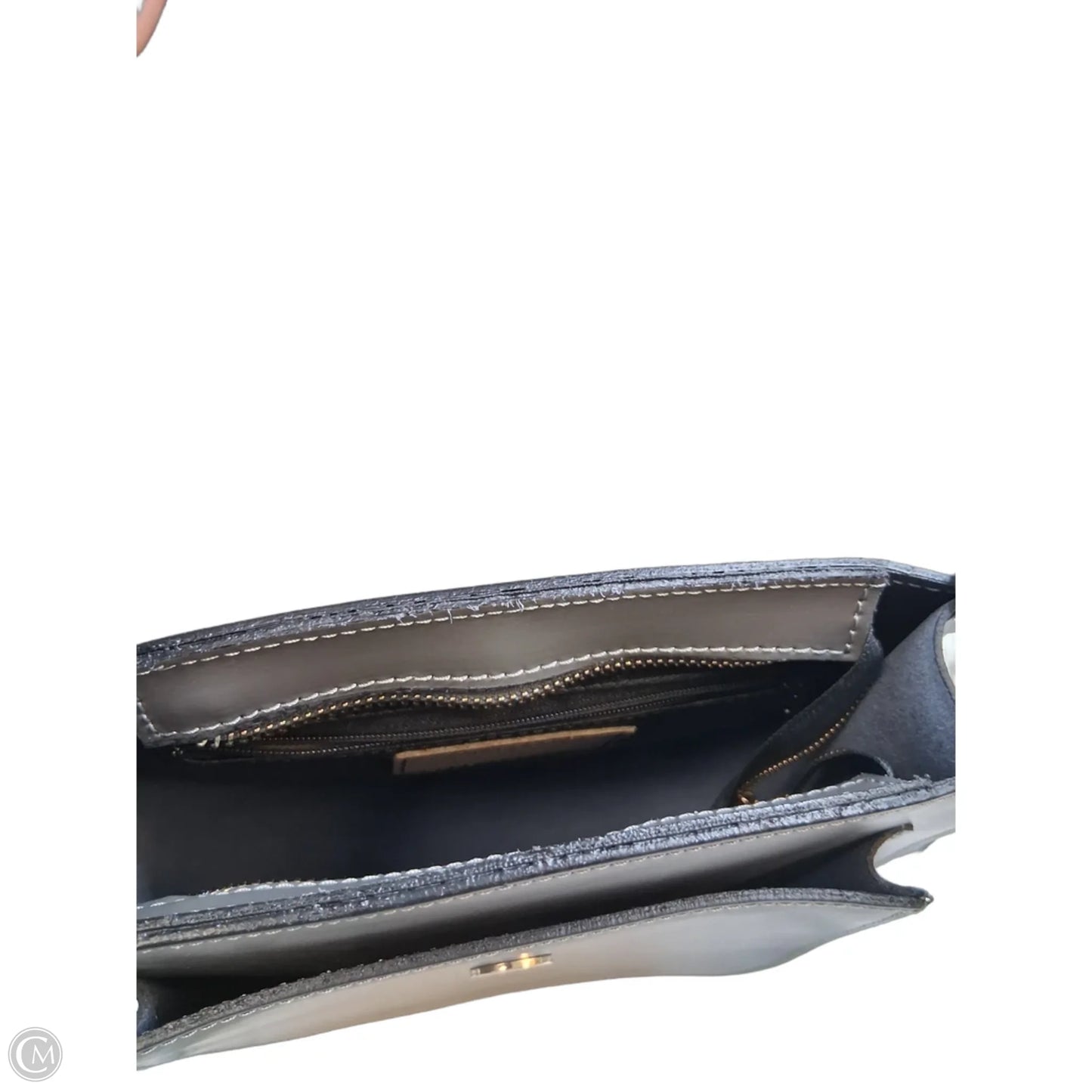 Crossbody By Clothes Mentor, Size: Medium