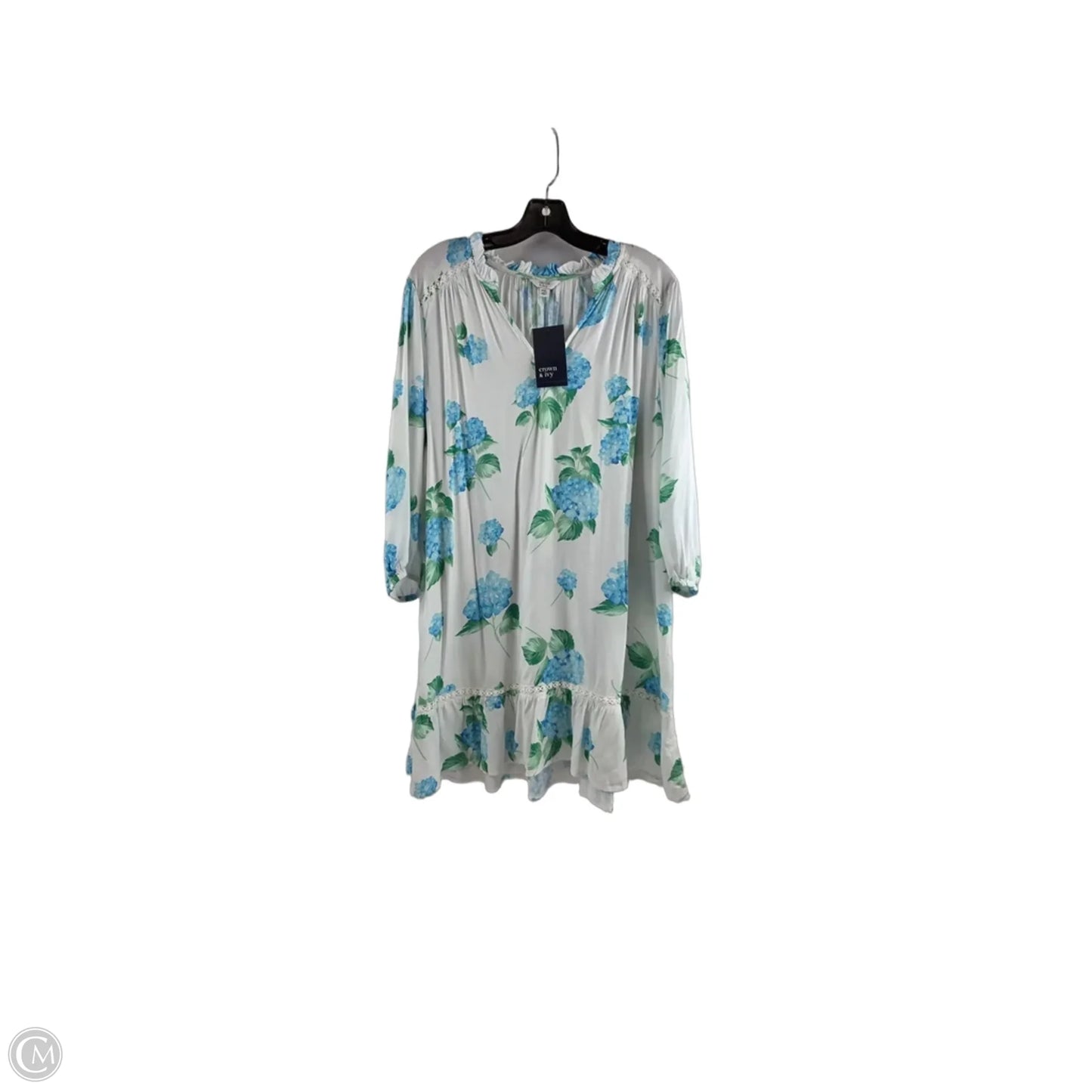 Dress Casual Short By Crown And Ivy In Blue & White, Size: Xlp