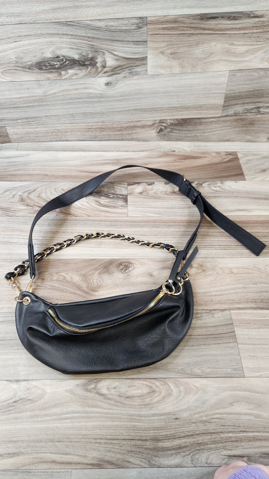 Belt Bag By Clothes Mentor  Size: Large