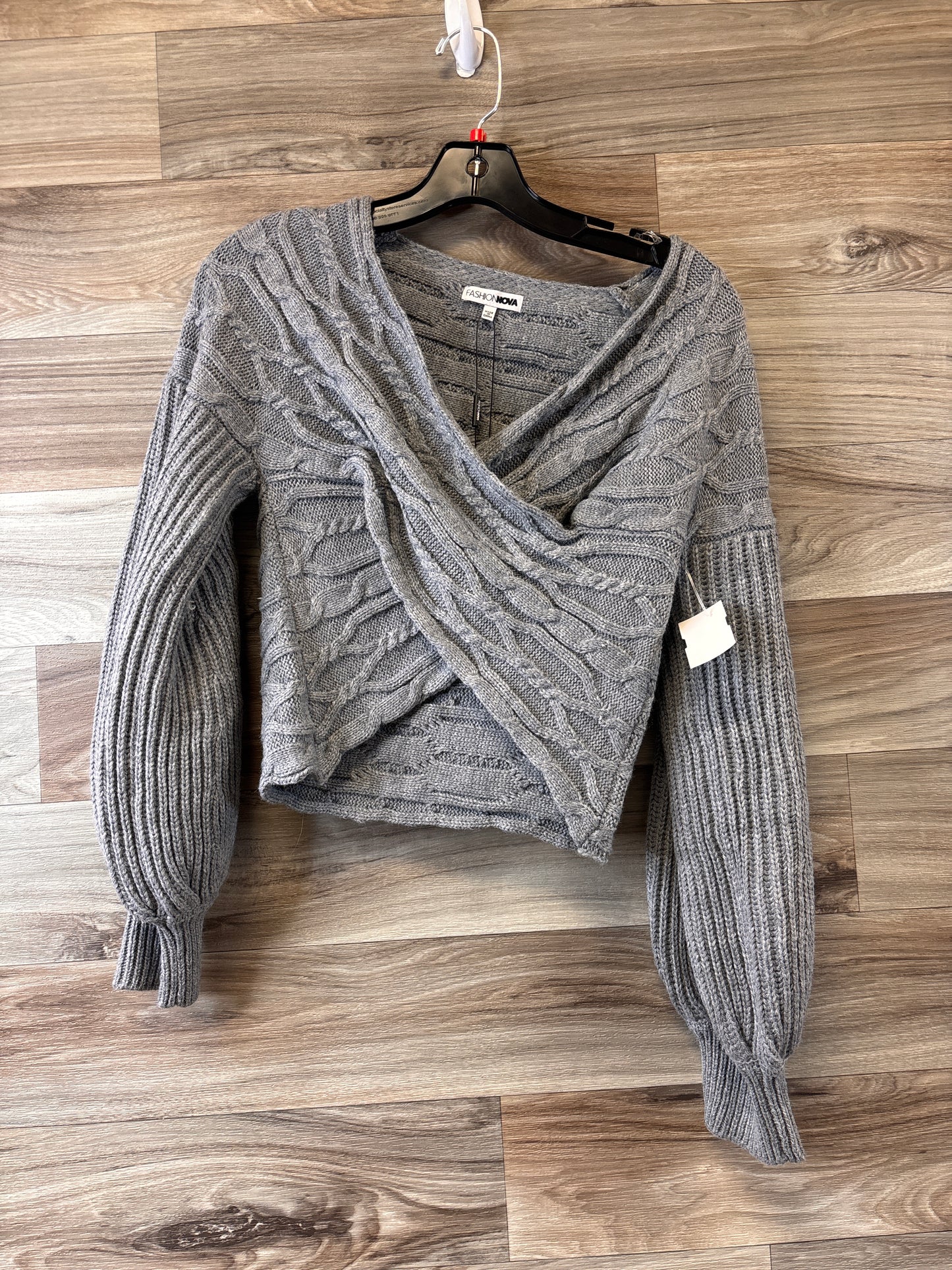 Sweater By Fashion Nova In Grey, Size: S