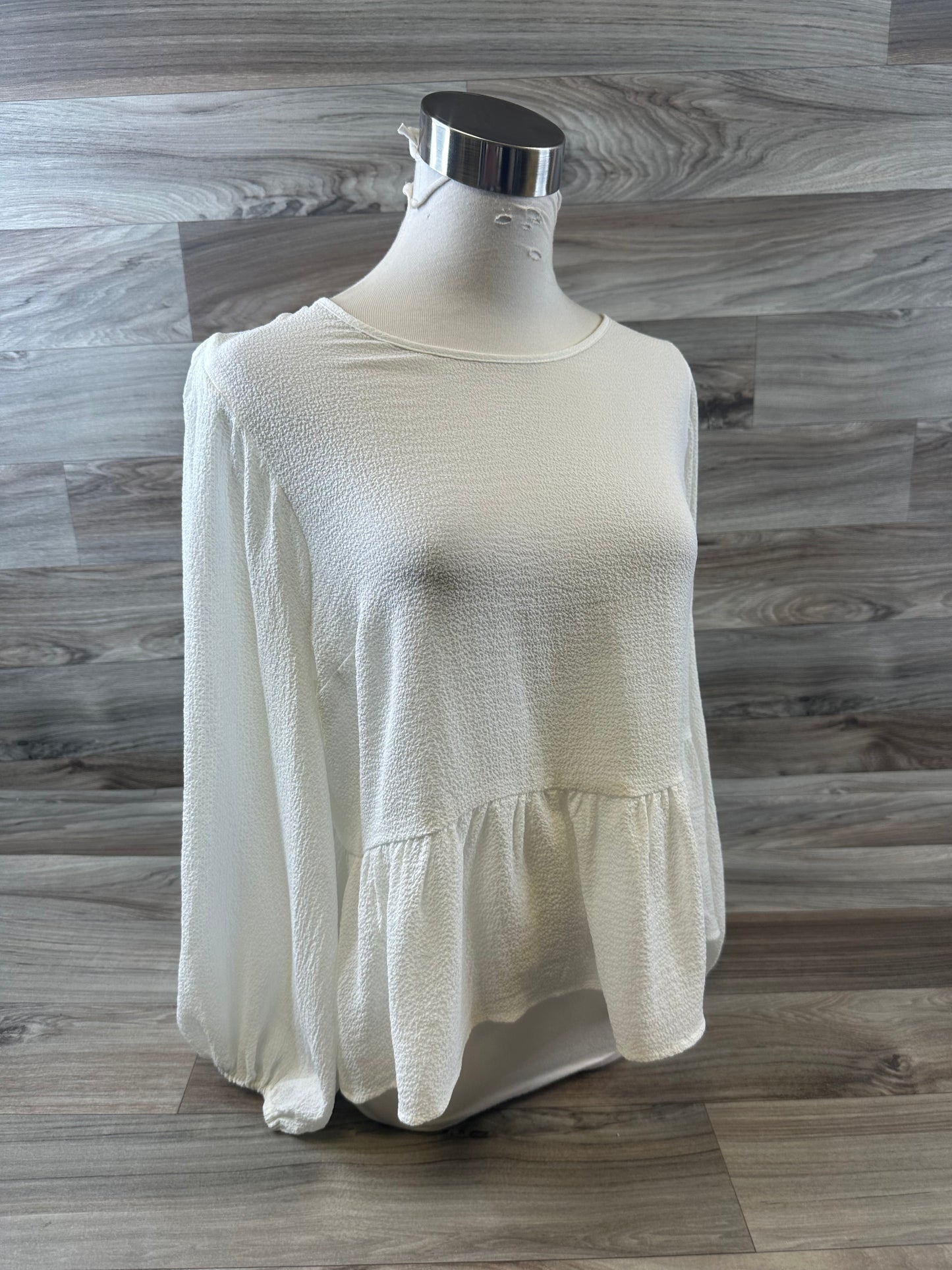 Top Long Sleeve By Express In White, Size: M