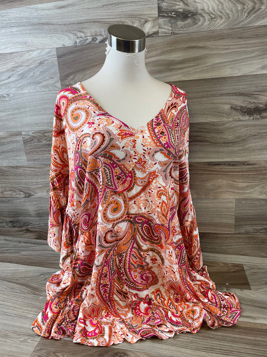 Top Short Sleeve By Clothes Mentor In Paisley Print, Size: Xl