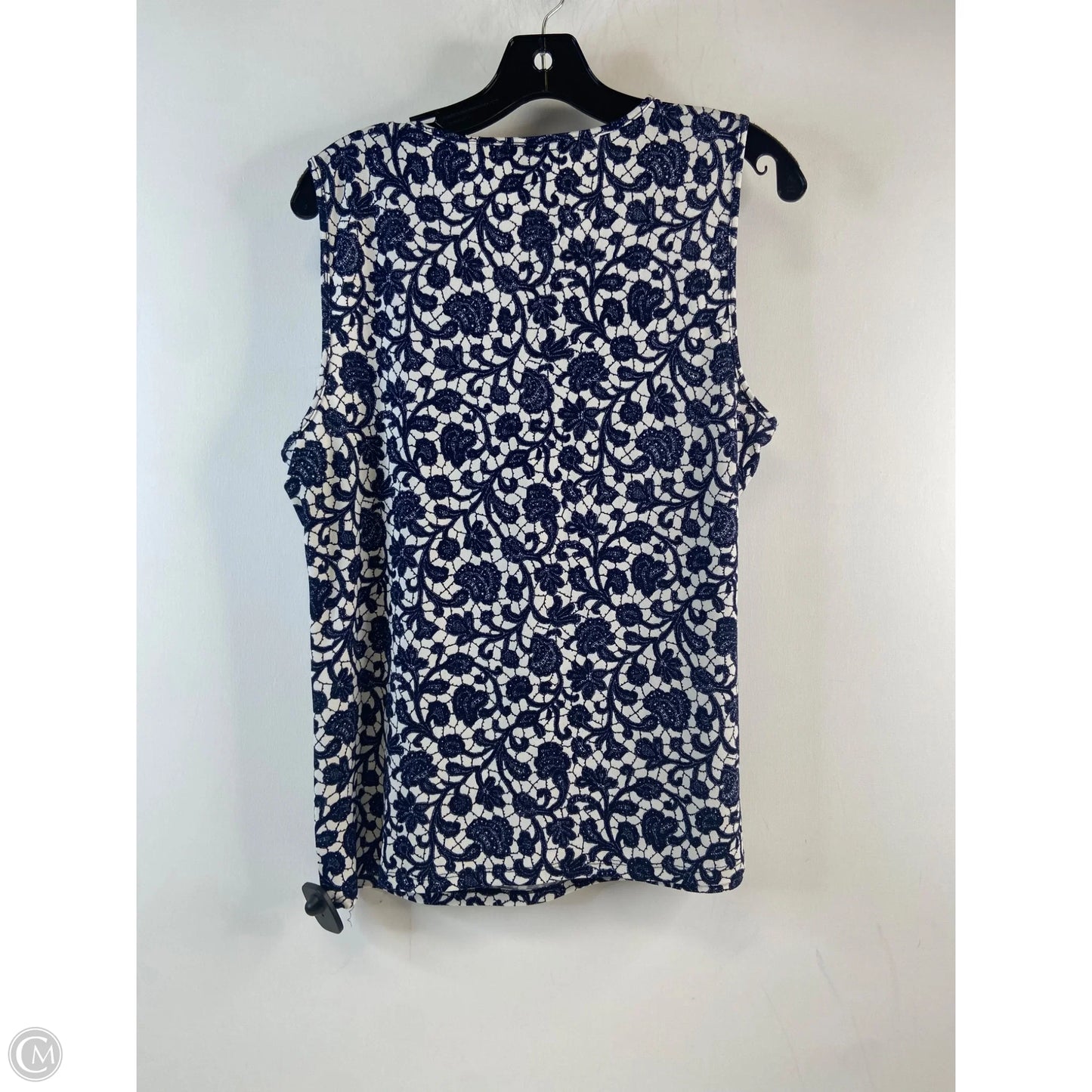 Top Sleeveless By Croft And Barrow In Blue & White, Size: M