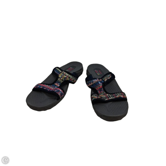 Sandals Flats By Skechers In Grey & Pink, Size: 10