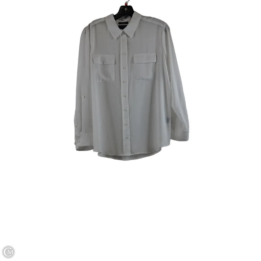 Top Long Sleeve By Investments In White, Size: Lp
