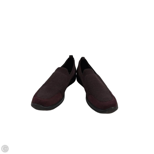 Shoes Flats By Clothes Mentor In Maroon, Size: 6.5