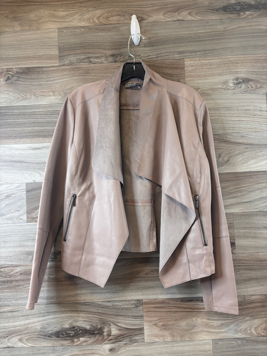 Blazer By Clothes Mentor In Tan, Size: M