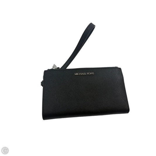 Wristlet Designer By Michael Kors, Size: Medium