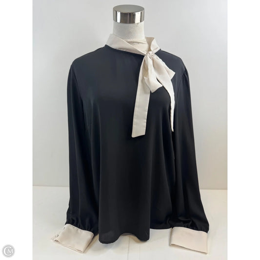 Top Long Sleeve By Cece In Black & White, Size: L