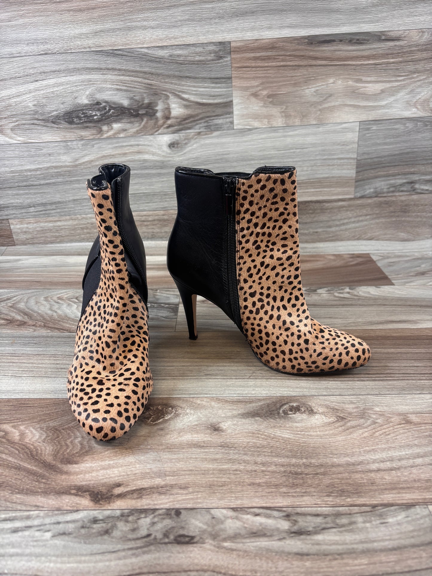 Boots Ankle Heels By White House Black Market In Animal Print, Size: 7