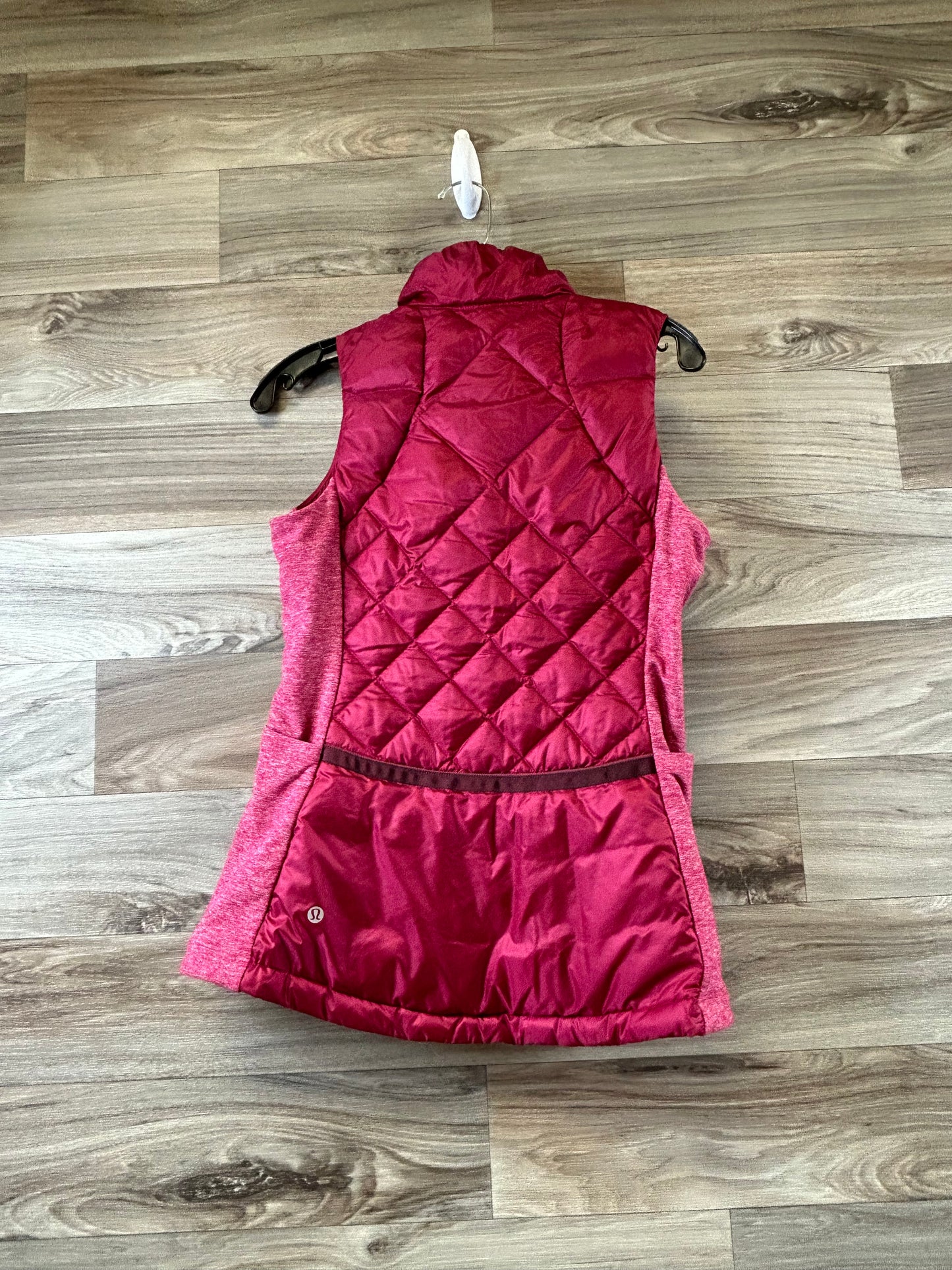 Vest Puffer & Quilted By Lululemon In Red, Size: S