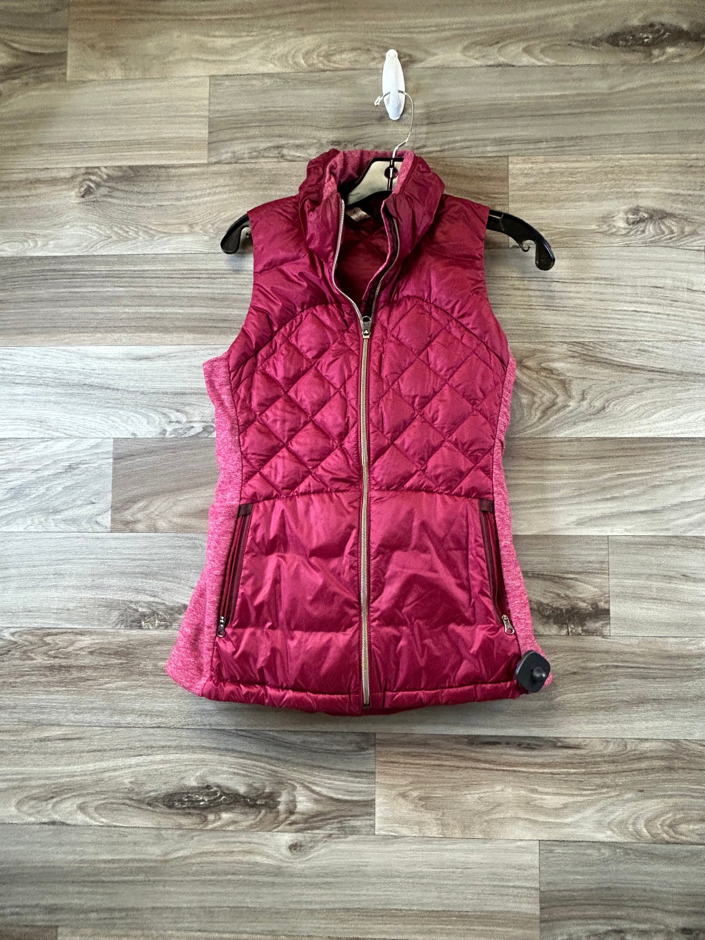 Vest Puffer & Quilted By Lululemon In Red, Size: S