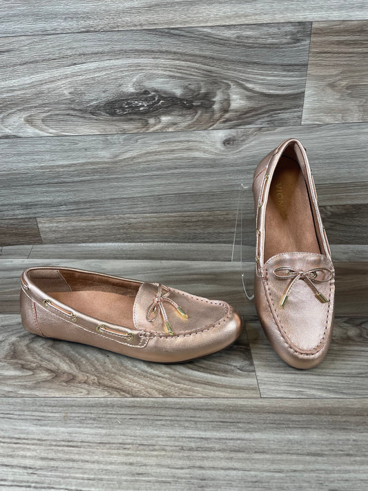 Shoes Flats By Vionic In Rose Gold, Size: 8